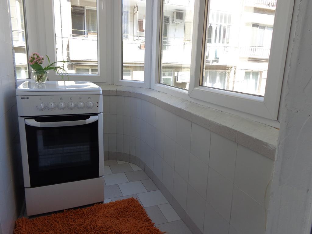Zoya Apartment Burgas Exteriör bild